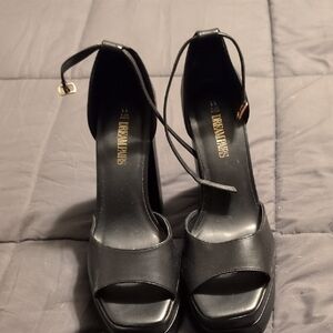 Dream Pairs Black Platform Heels for Women